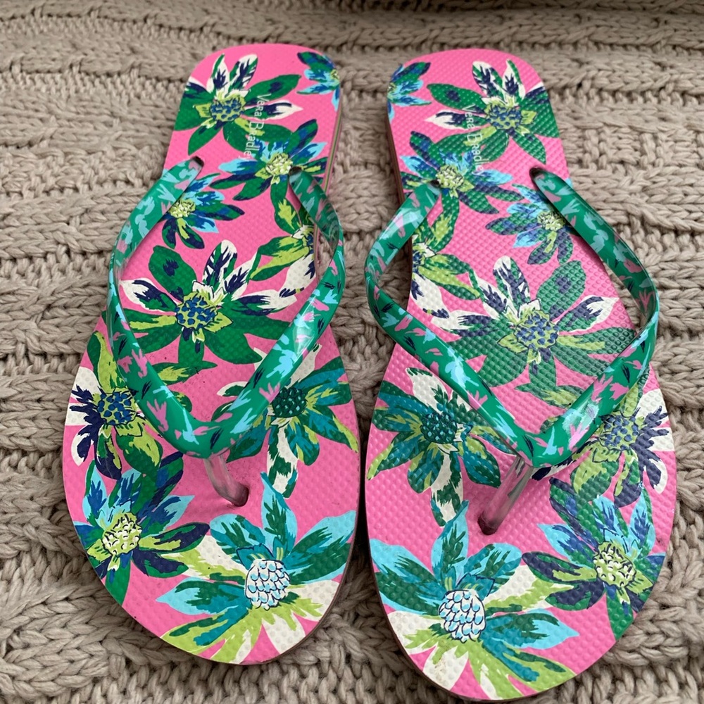 Vera Bradley pink blue and green flip flops